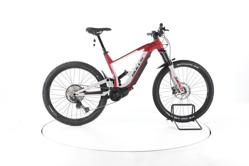 Bulls E-Stream EVA TR2 2022 | rojo | 27,5" | L | > 3000 km, image 1 of 5