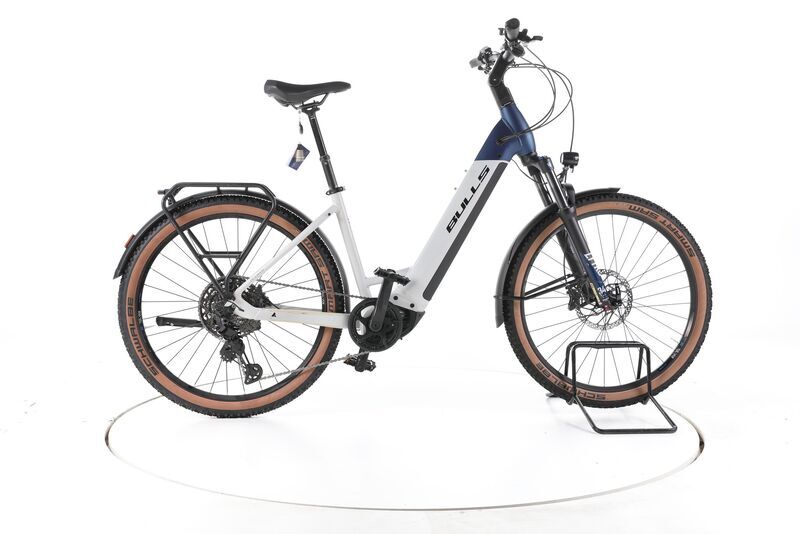 Bulls Iconic EVO 3 2023 | wit | 27,5" | 44 cm | 500 - 3000 km, image 1 of 5