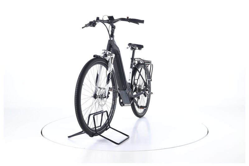 Bulls Lacuba EVO 750S (2021) | Trapez | schwarz/weiß | 28" | 50 cm | 2000 - 3000 km 4