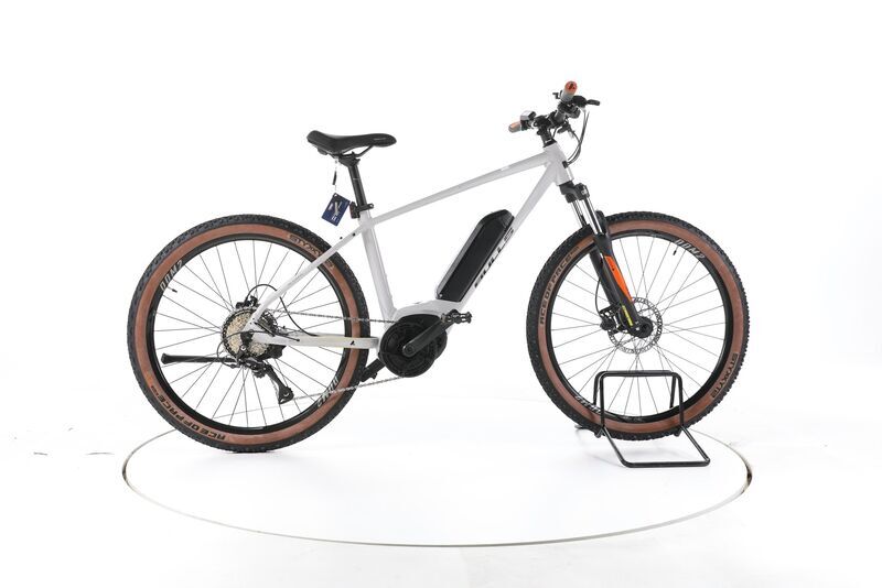 Bulls LT Performance 2023 | branco | 27,5" | M | < 500 km, image 1 of 5