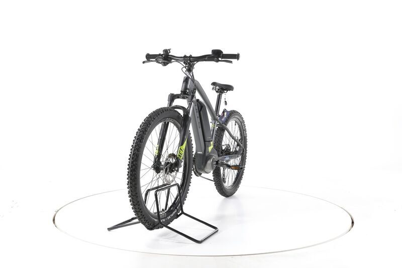Bulls Twenty 4 and 2022 | black | 24" | 32 cm | 500 - 3000 km, image 5 of 5
