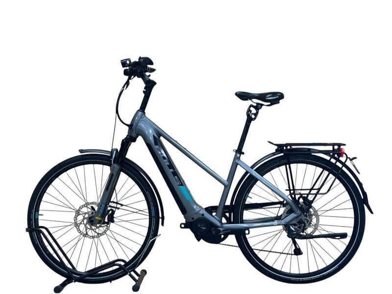 Bulls Twenty8 EVO 45 2021 | grey | 28" | 45 cm | >3000 km 1