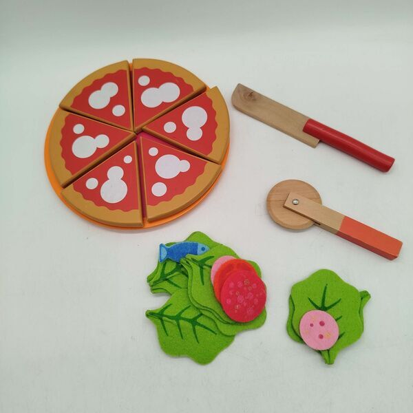 Bundle Kinderküche Zubehör Holzpizza & Teeservice mit Kochgeschirre | multicolored, image 4 of 4
