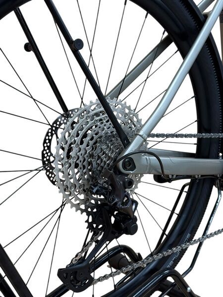 Canyon Commuter:ON 7 2022 | grey | 27.5" | L | <500 km 4