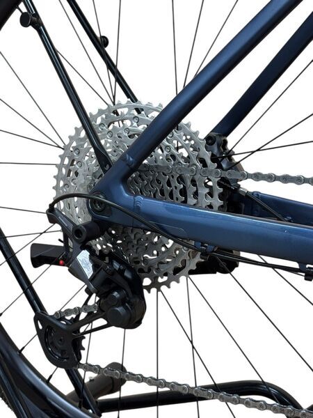 Canyon Commuter:ON 7 2022 | blue | 27.5" | L | <500 km, image 3 of 4