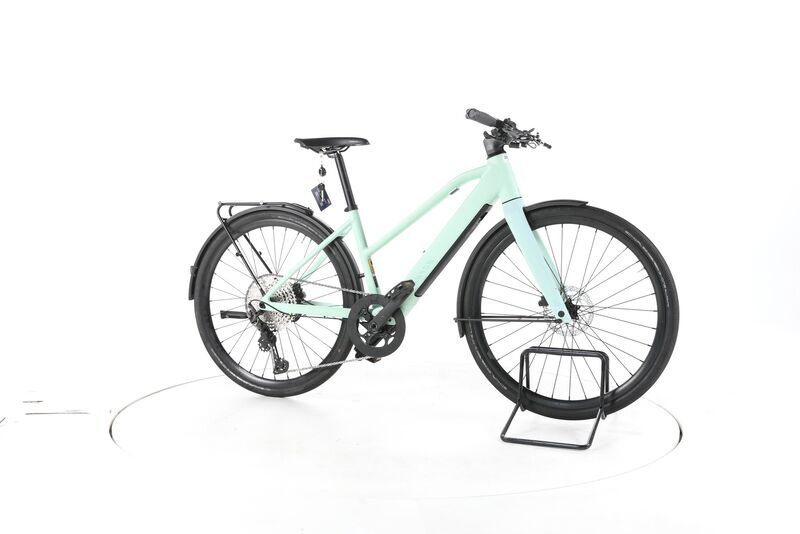Canyon Commuter:ON 7 2022 | blue | 28" | S | 500 - 3000 km, image 1 of 4