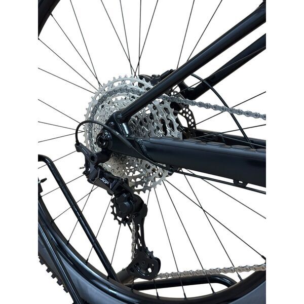 Canyon Grand Canyon:ON 8 (2024) | Diamond | black | 29" | S | < 500 km 4