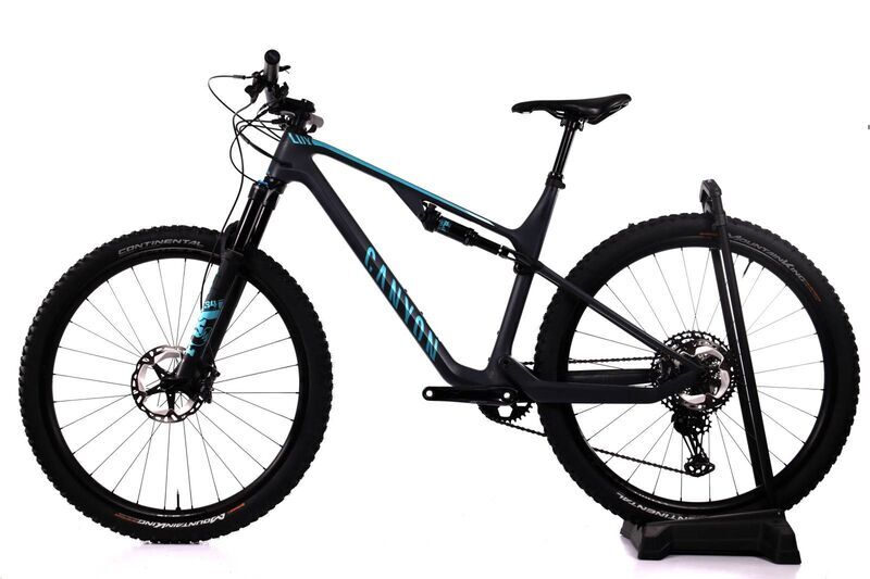 Canyon Lux CF (2022) | Diamant | schwarz | 29" | L 3