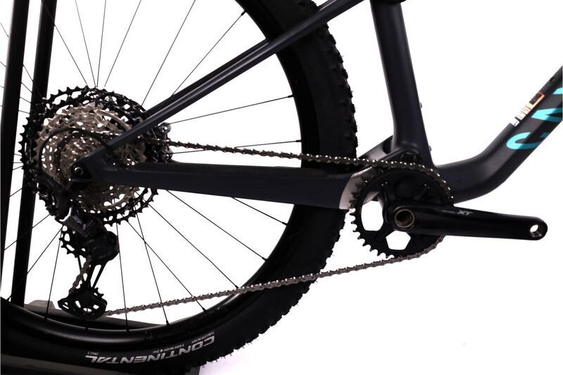 Canyon Lux CF (2022) | Diamant | schwarz | 29" | L 4