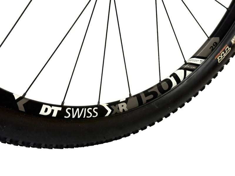 Canyon Lux CF 9.9 (2018) | Diamant | schwarz | 29" | L 4