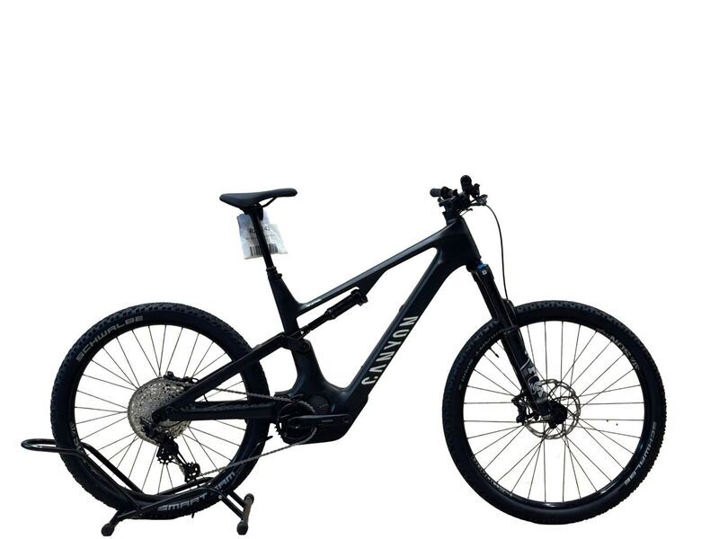 Canyon Spectral:ON CF 8 2022 | črna | 29"/27.5" | XL | 500 - 3000 km, image 1 of 5