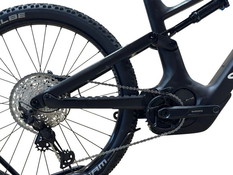 Canyon Spectral:ON CF 8 2022 | črna | 29"/27.5" | XL | 500 - 3000 km, image 3 of 5