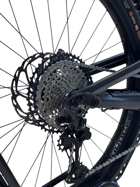 Canyon Torque:ON CF 9 | black | 29"/27.5" | M | 500 - 3000 km, image 4 of 4