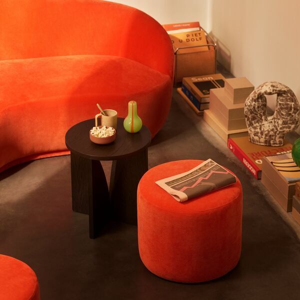Cece side table Burned Oak Ø 40 cm | brown, image 2 of 3