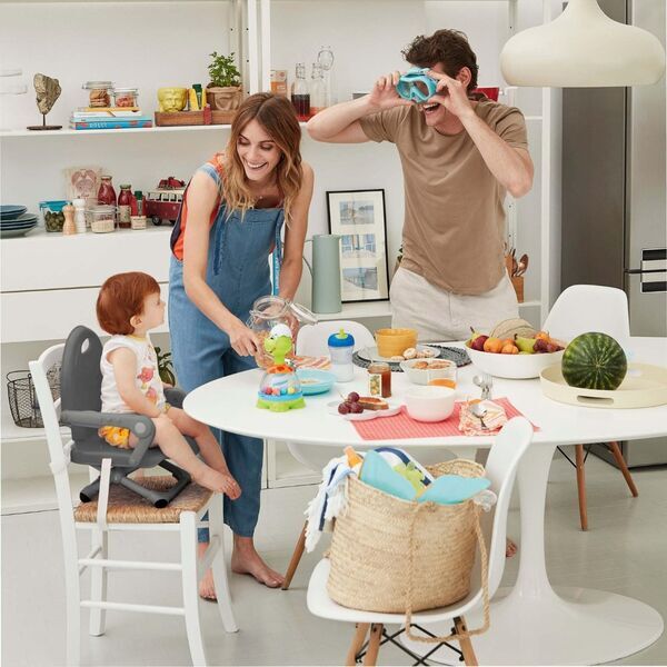 Chicco Pocket Snack Kinderstuhl | grey 2