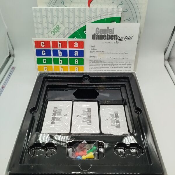 Clementoni Bundle Genial daneben Zusatzfragen Denkspiele | multicolored, image 1 of 4