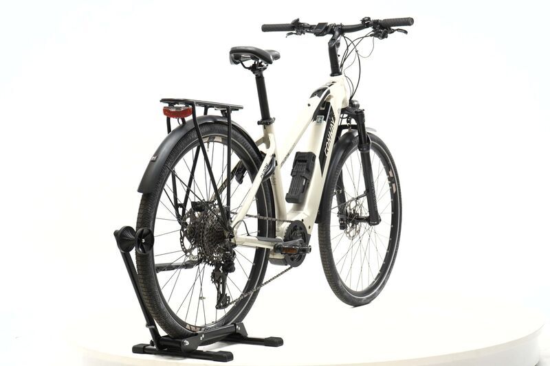 Conway Cairon T 600 (2021) | Trapez | platin matt/schwarz | 28" | 46 cm | 1500 - 2000 km 3