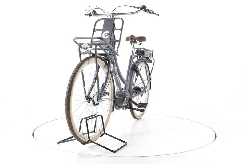 Cortina E-U4 2022 | cinzento | 28" | keine Angabe | < 500 km, image 5 of 5
