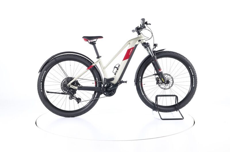 Cube Access Hybrid EX Allroad (2020) | Trapez | weiß/rot | 29" | 40 cm | 100 - 500 km 1