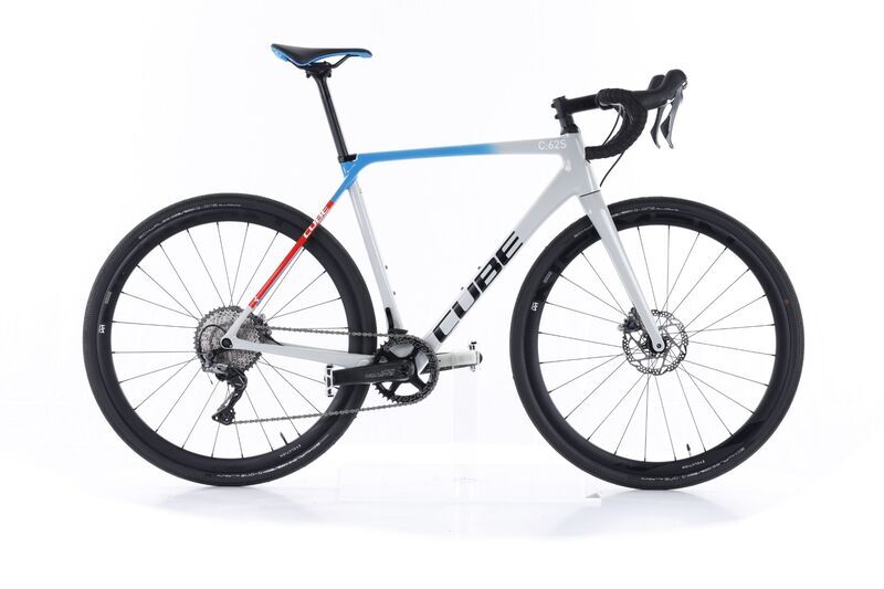 Cube Cross Race C:62 SL (2022) | Diamant | grau/blau/rot | 28" | 56 cm | Schwalbe schwarz 1
