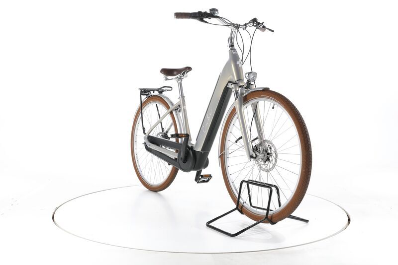 Cube Ella Cruise Hybrid 500 2022 | plateado | 28" | 46 cm | < 500 km, image 3 of 5