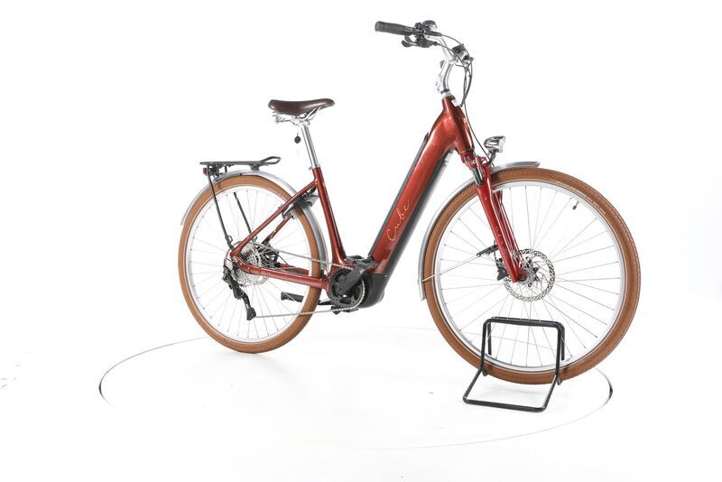 Cube Ella Ride Hybrid 2022 | red | 28" | 50 cm | 500 - 3000 km, image 1 of 4