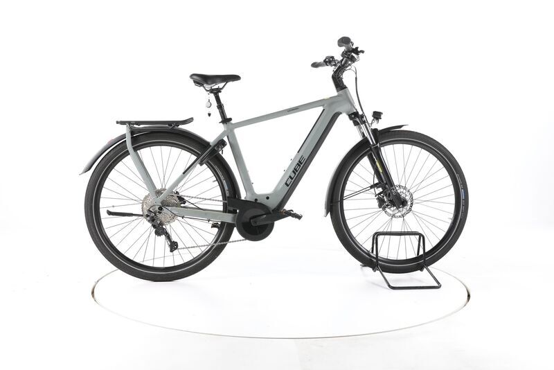 Cube Kathmandu 2023 | gris | 28" | 54 cm | > 3000 km, image 1 of 5