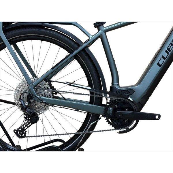 Cube Kathmandu Hybrid Pro (2022) | Diamond | blue | 28" | S | > 3000 km 3