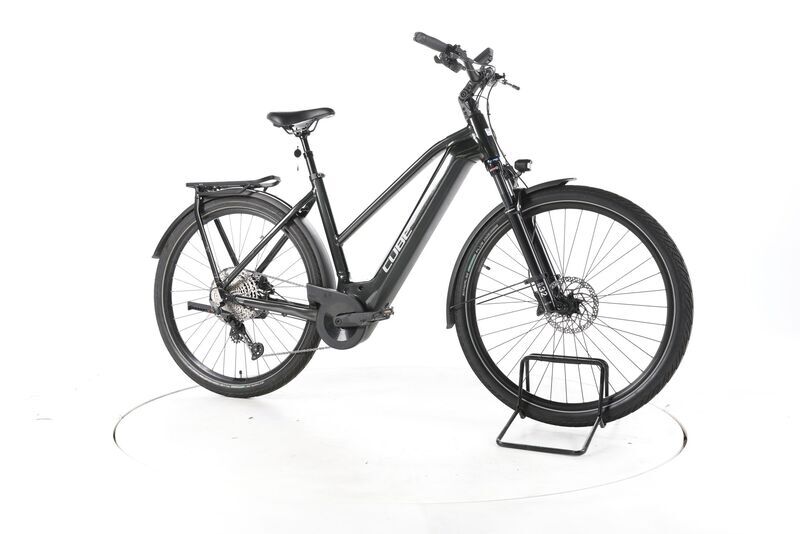 Cube Kathmandu Hybrid EXC 2022 | zwart | 28" | 54 cm | > 3000 km, image 1 of 4