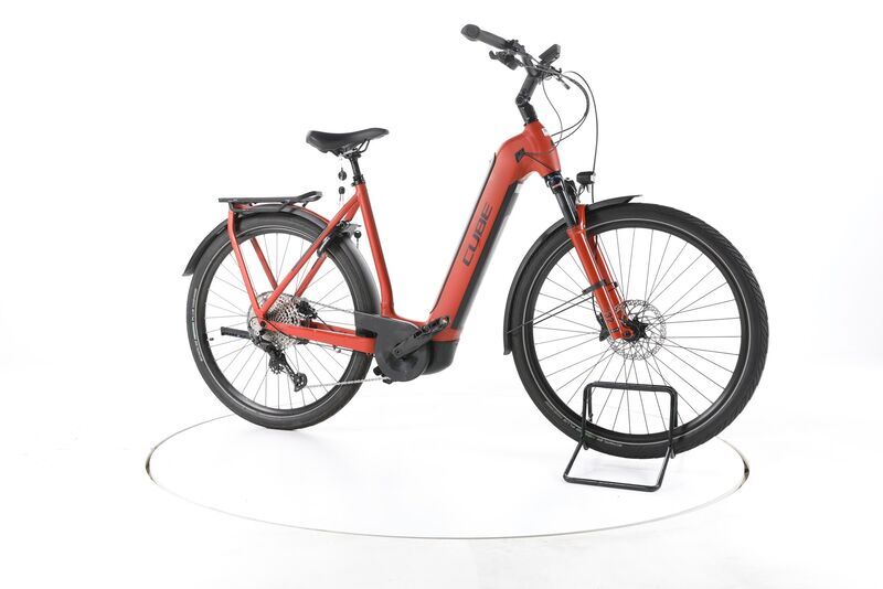 Cube Kathmandu Hybrid EXC 2023 | vermelho | 28" | 58 cm | 500 - 3000 km, image 2 of 5