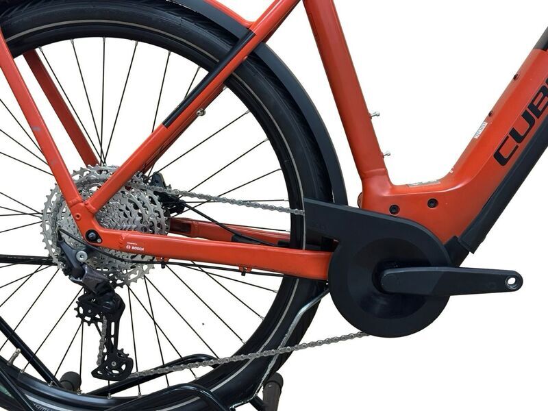 Cube Kathmandu Hybrid EXC 750 2023 | rød | 28" | M | 500 - 3000 km 2