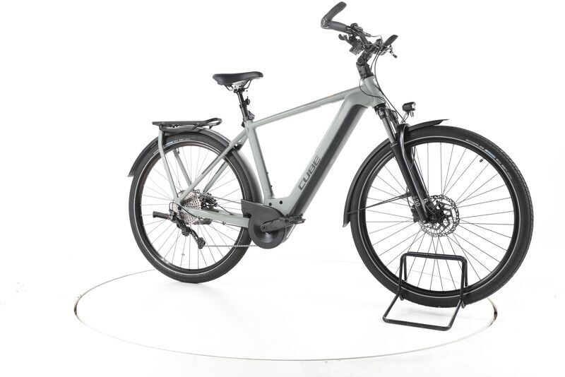 Cube Kathmandu Hybrid ONE 2022 | cinzento | 28" | 54 cm | < 500 km, image 2 of 5