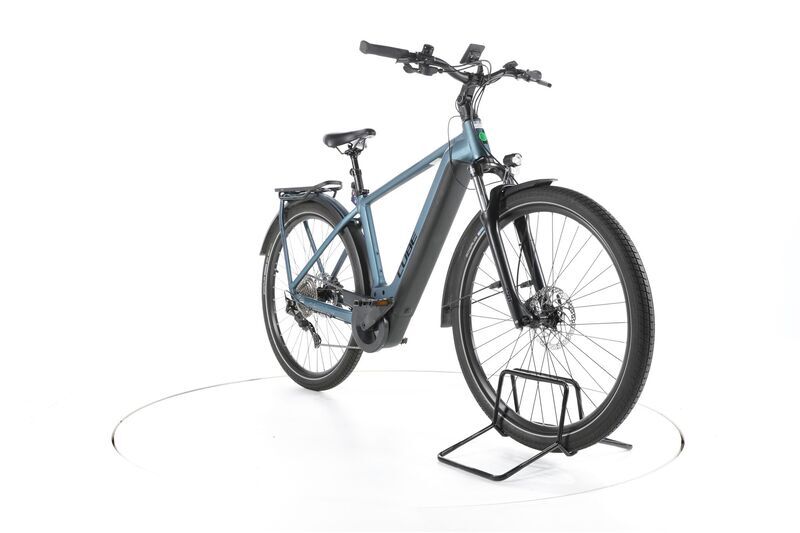 Cube Kathmandu Hybrid ONE 2023 | blauw | 28" | 50 cm | 500 -3000 km 2
