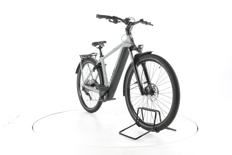 Cube Kathmandu Hybrid ONE 2023 | grey | 28" | S | < 500 km 2