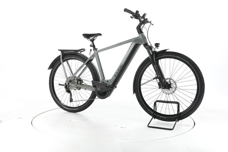Cube Kathmandu Hybrid ONE 2023 | šedá | 28" | 54 cm | > 3000 km, image 1 of 4