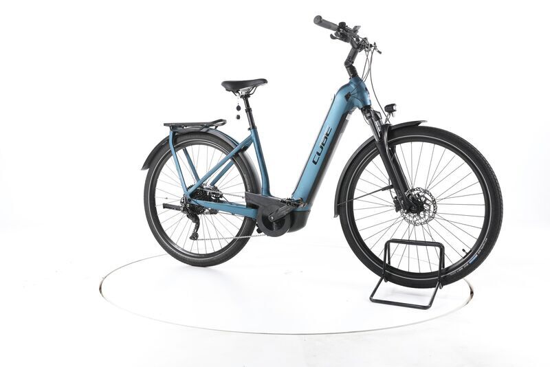 Cube Kathmandu Hybrid ONE 2023 | niebieski | 28" | 50 cm | 500 - 3000 km, image 2 of 5