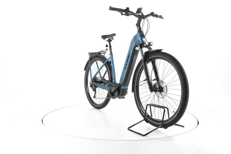 Cube Kathmandu Hybrid ONE 2023 | niebieski | 28" | 50 cm | 500 - 3000 km, image 3 of 5