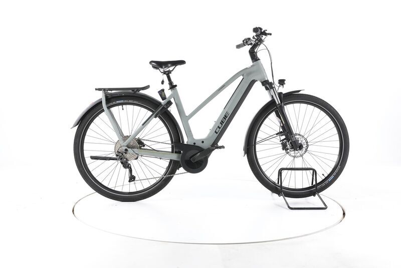 Cube Kathmandu Hybrid ONE 2023 | szary | 28" | 54 cm | 500 - 3000 km, image 1 of 5