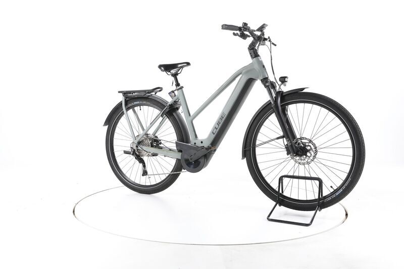 Cube Kathmandu Hybrid ONE 2023 | szary | 28" | 54 cm | 500 - 3000 km, image 2 of 5
