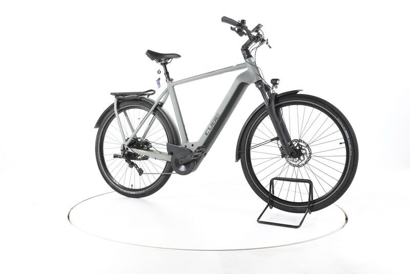 Cube Kathmandu Hybrid ONE 2023 | cinzento | 28" | 62 cm | 500 - 3000 km, image 2 of 5