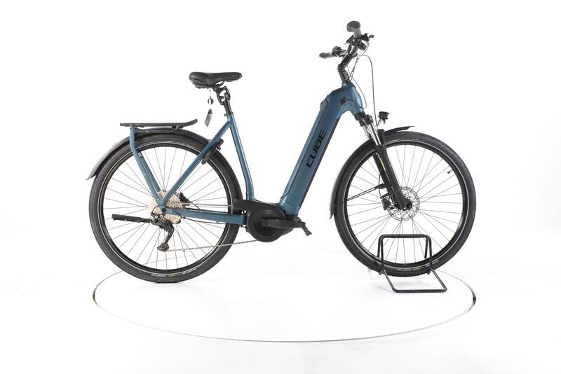 Cube Kathmandu Hybrid ONE 2023 | azul | 28" | 58 cm | > 3000 km, image 1 of 5