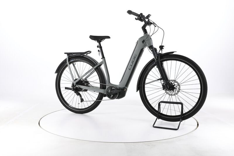 Cube Kathmandu Hybrid ONE 2023 | grey | 28" | 46 cm | 500 - 3000 km, image 2 of 5