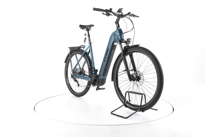 Cube Kathmandu Hybrid ONE 2023 | azul | 28" | 58 cm | 500 - 3000 km, image 3 of 5
