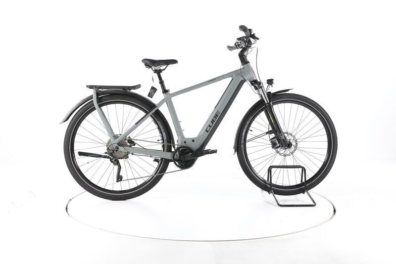 Cube Kathmandu Hybrid ONE 2023 | szary | 28" | 50 cm | 500 - 3000 km, image 1 of 5