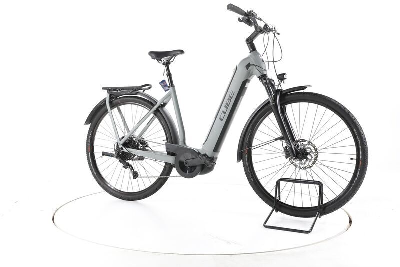 Cube Kathmandu Hybrid ONE 2023 | grau | 28" | 54 cm | 500 - 3000 km, image 2 of 5