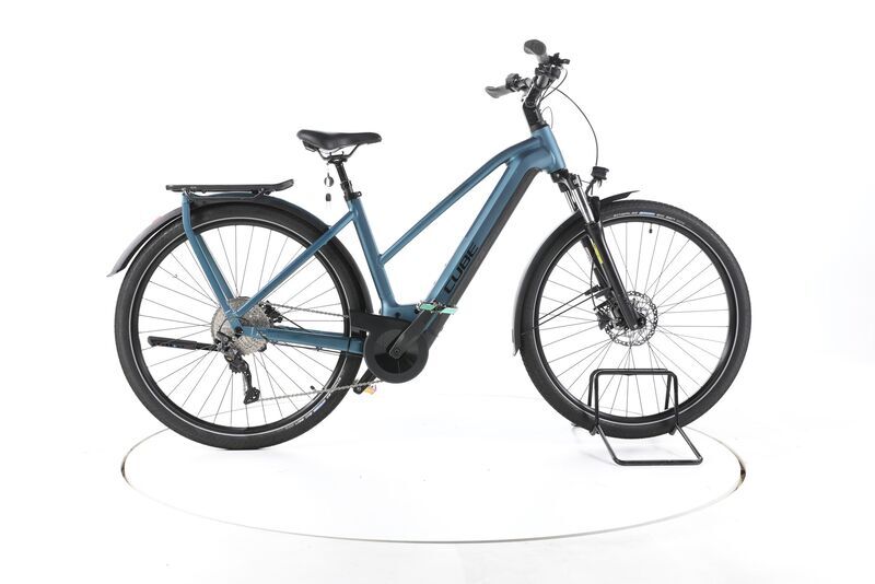 Cube Kathmandu Hybrid ONE 2024 | blue | 28" | 50 cm | 500 - 3000 km, image 1 of 5