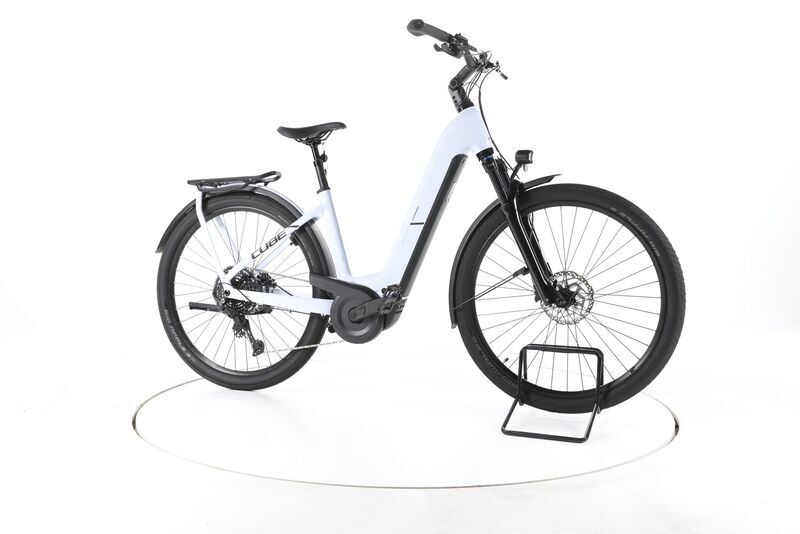 Cube Kathmandu Hybrid ONE 2025 | White | 28" | 46 cm | < 500 km, image 2 of 5