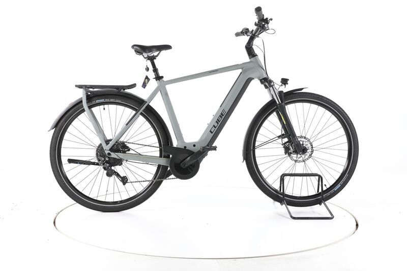 Cube Kathmandu Hybrid One 625 2023 | grijs | 28" | 58 cm | 500 - 3000 km, image 1 of 5