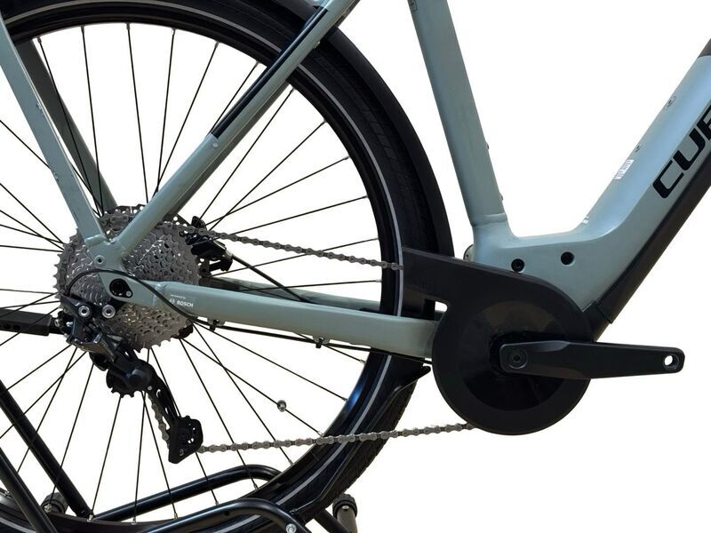 Cube Kathmandu Hybrid One 750 2024 | grey | 28" | L | 500 - 3000 km, image 2 of 4