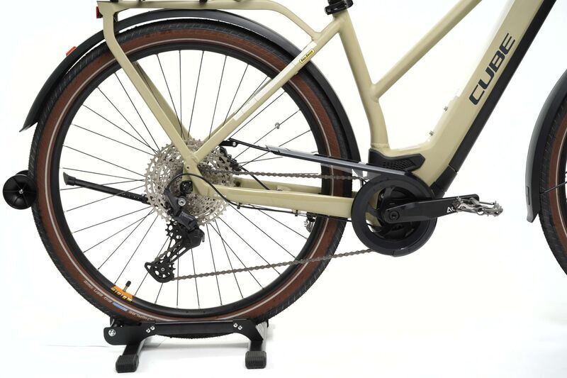 Cube Kathmandu Hybrid Pro (2021) | Low Entry | beige | 28" | 50 cm | 100 - 500 km | 11 Gänge | 650 Wh 3